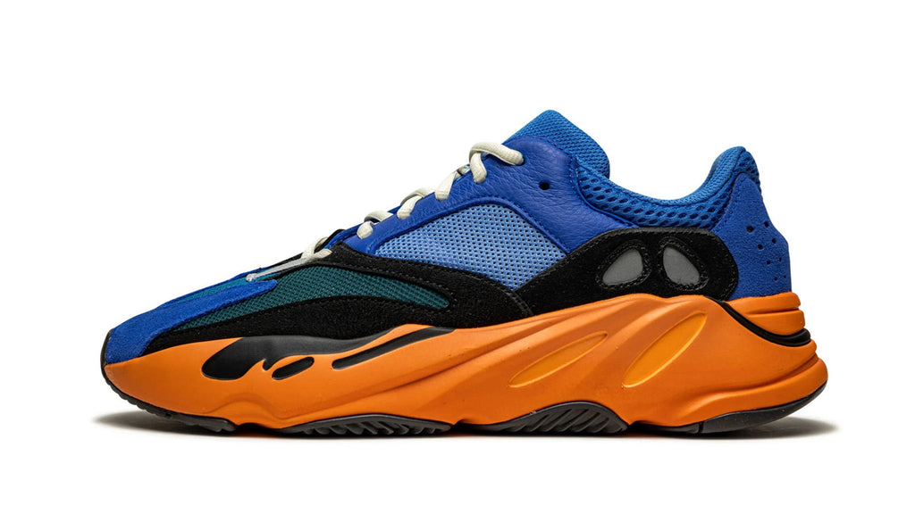 YEEZY BOOST 700 "Bright Blue" GZ0541