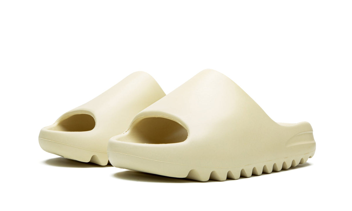 YEEZY SLIDE "Bone 2022" FZ5897