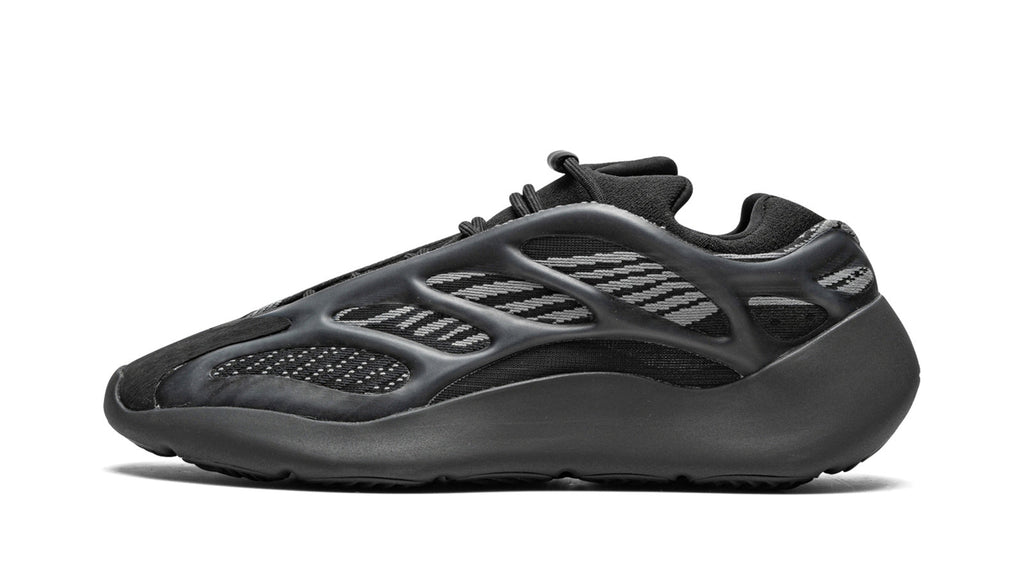 YEEZY 700 V3 "Dark Glow" GX6144