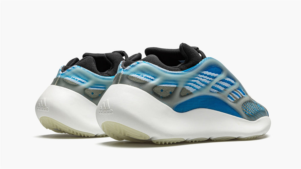 YEEZY 700 V3 "Arzareth" G54850