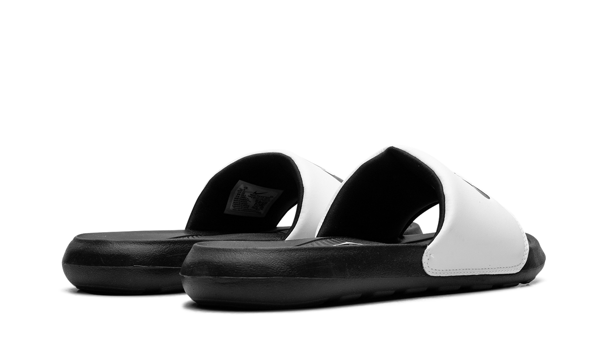 Victori One Slide "Black White" -005 CN9675