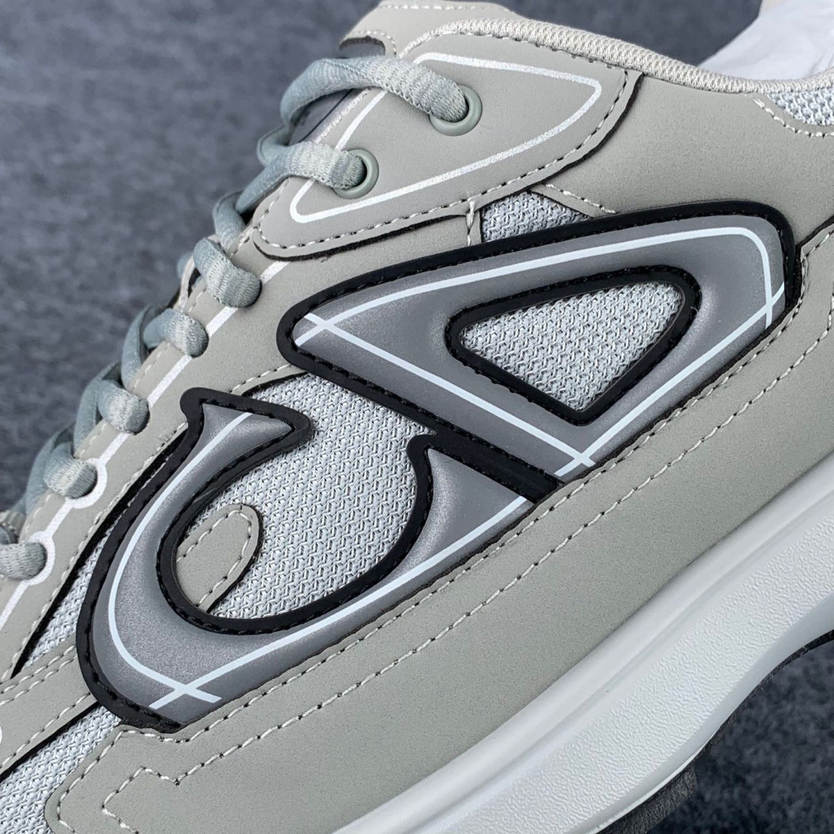Dior B30 'Reflective CD30 Grey'
