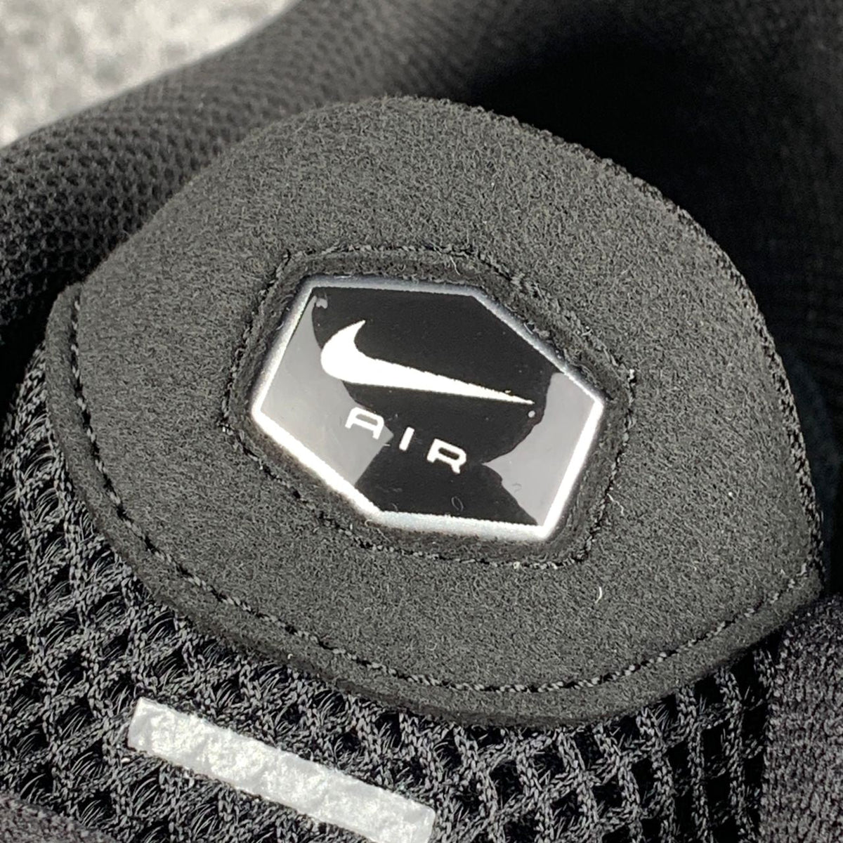 Air Max Plus 'Black Metallic Silver'