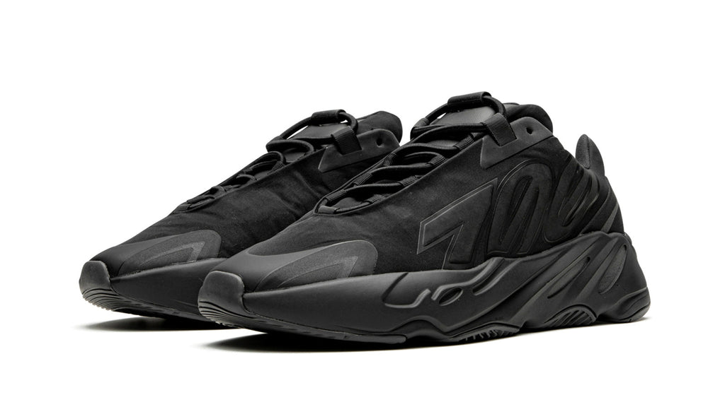 YEEZY BOOST 700 MNVN "Triple Black" FV4440