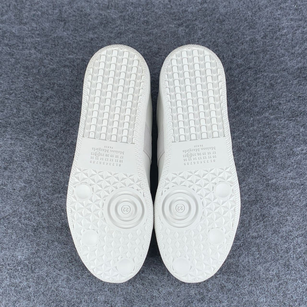 Maison Margiela Replica 'White Grey'