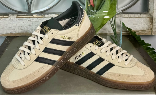 Adidas Handball Spezial 'Wonder White Black' Women's