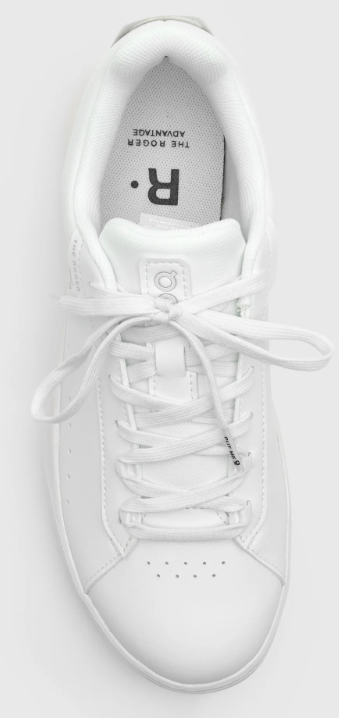 On Running Women's THE ROGER Advantage Sneaker