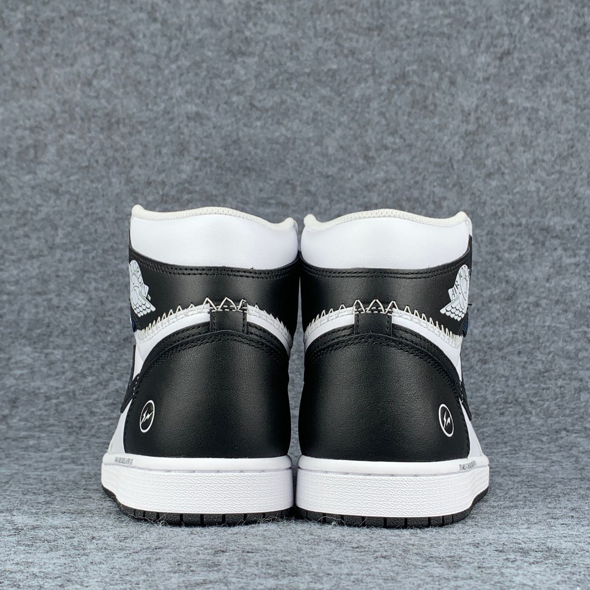 Fragment x Union LA x Air Jordan 1 Retro High OG 'Black White'