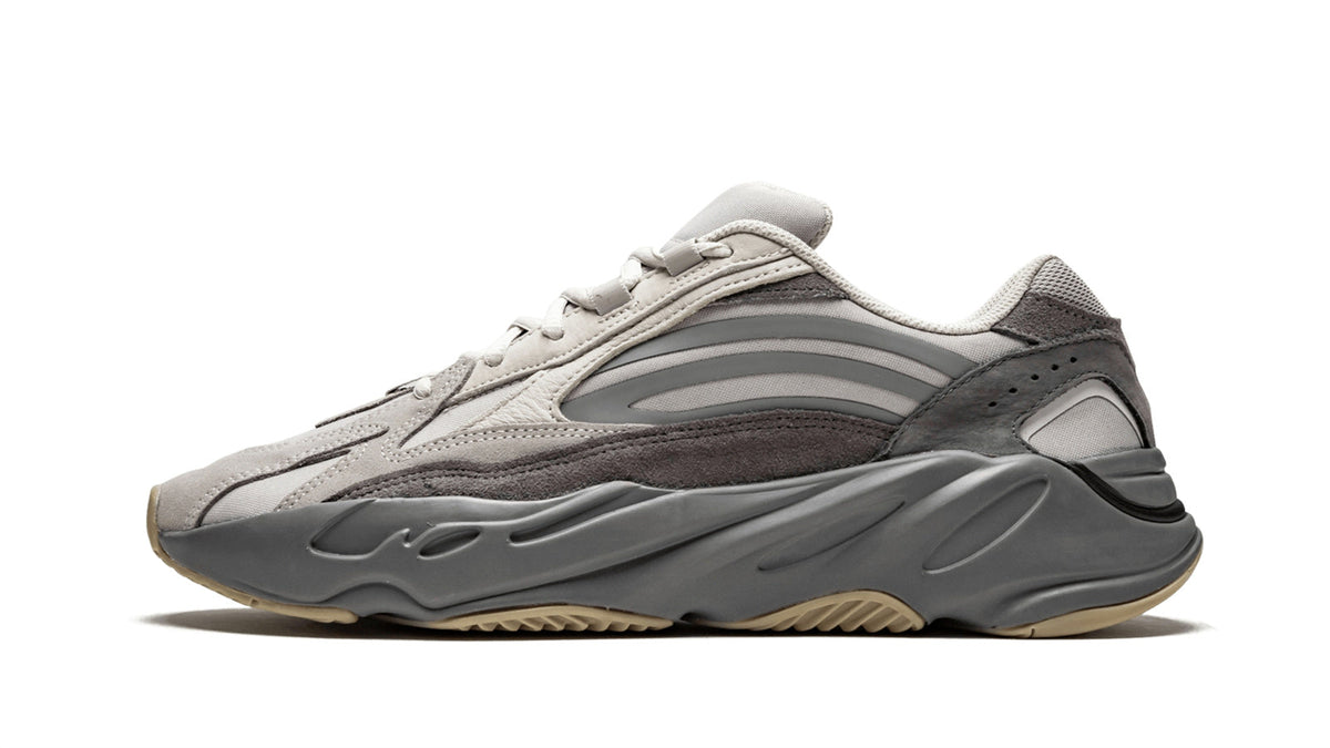 YEEZY BOOST 700 V2 "Tephra" FU7914