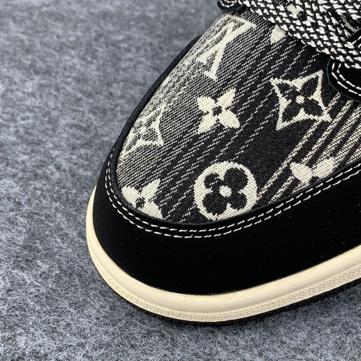 Custom Air Jordan 1 Low 'Noir Loom'