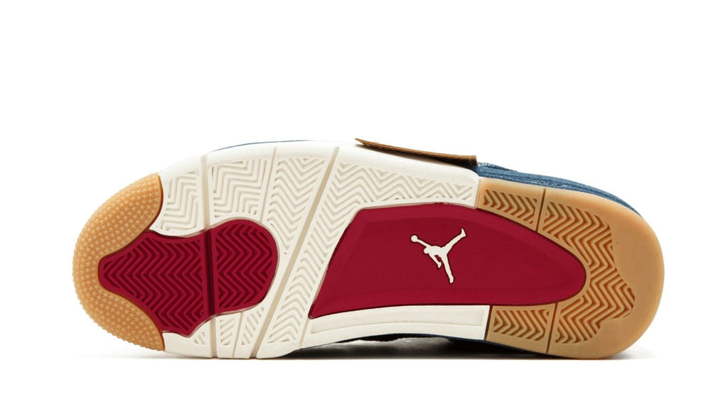 Air Jordan 4 Retro NRG "Levi's" AO2571-401