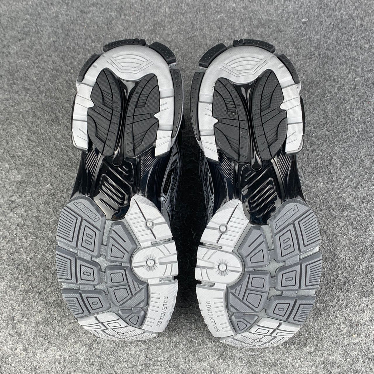 Balenciaga Runner Sneaker 'Dark Grey Black'