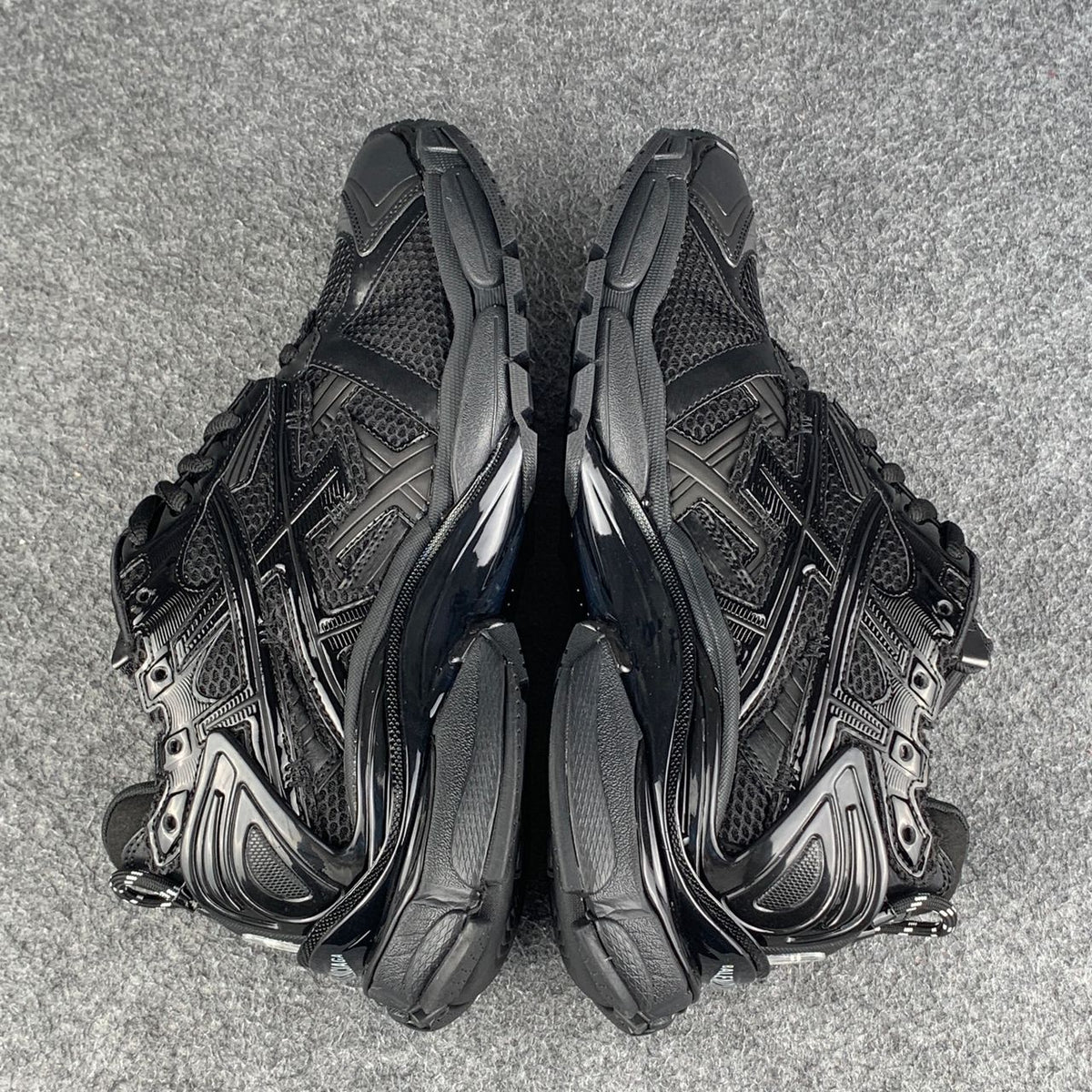 Balenciaga Wmns Runner Sneaker 'Black'