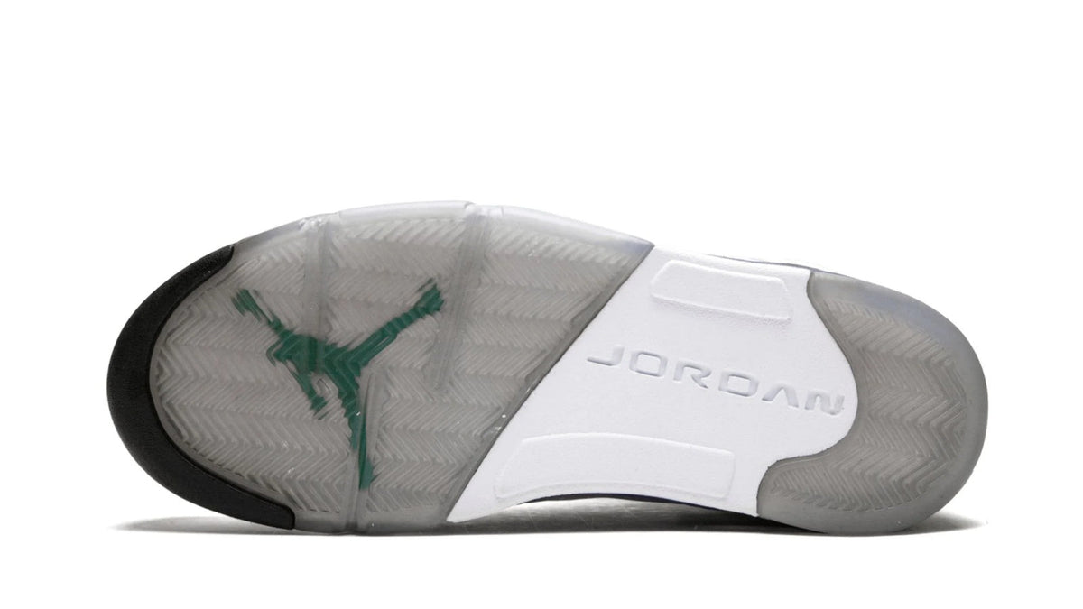 Air Jordan 5 Retro "Grape" 136027-108