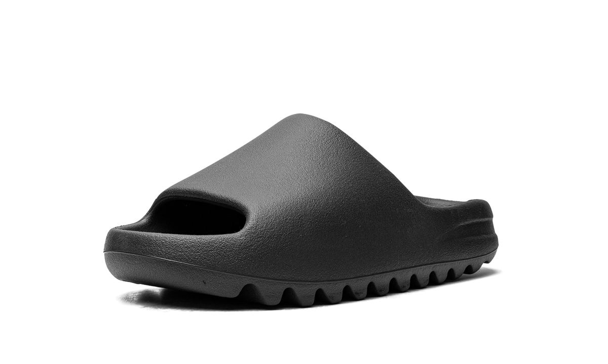 Yeezy Slide "Onyx 2022/2023" HQ6448