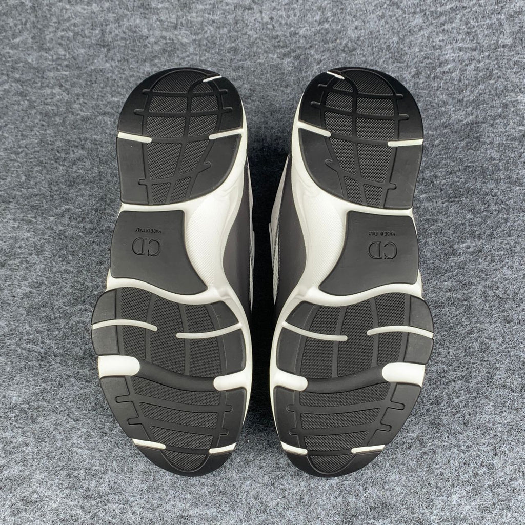 Dior B22 'Coffee White Gray Black'
