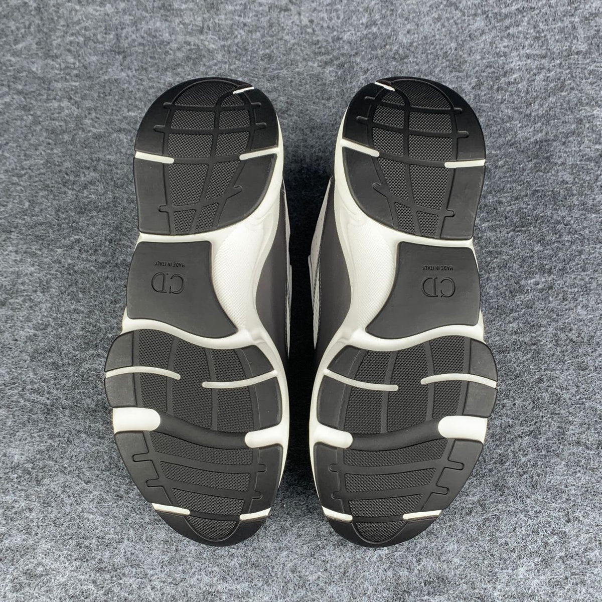 Dior B22 'Coffee White Gray Black'