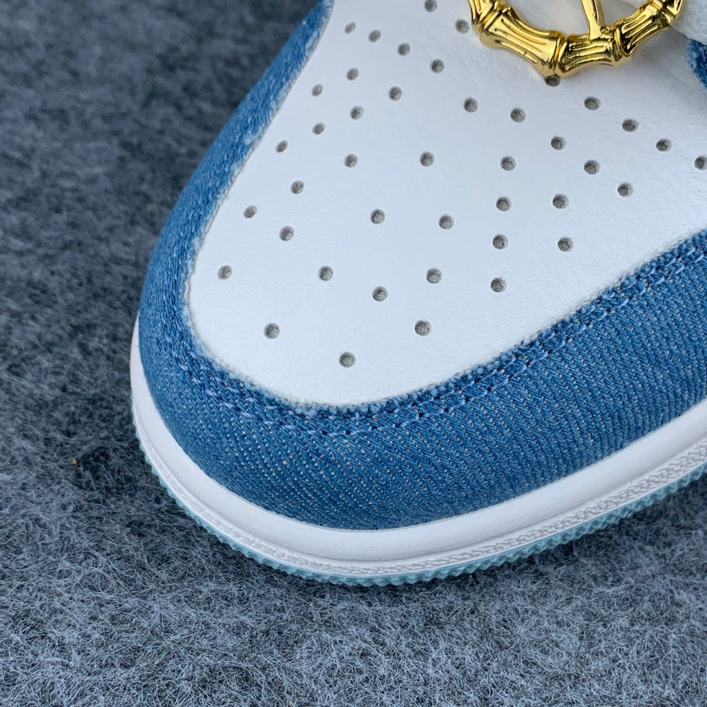 Wmns Air Jordan 1 Retro High OG 'Denim'