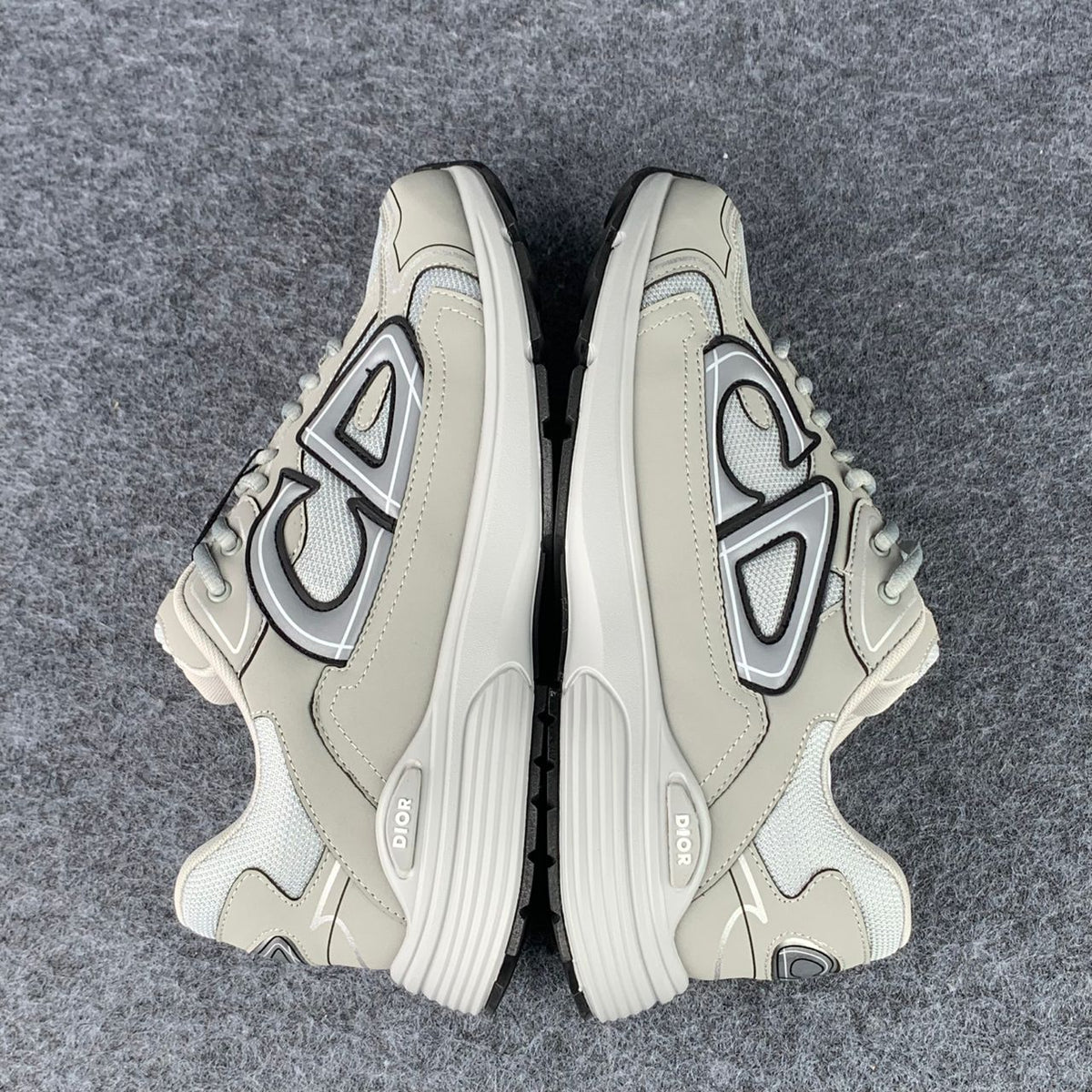 Dior B30 'Reflective CD30 Grey'