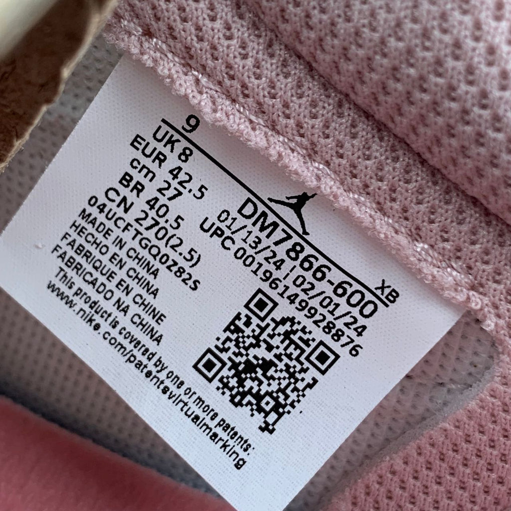 Travis Scott x Air Jordan 1 Low OG SP 'Sail Shy Pink'