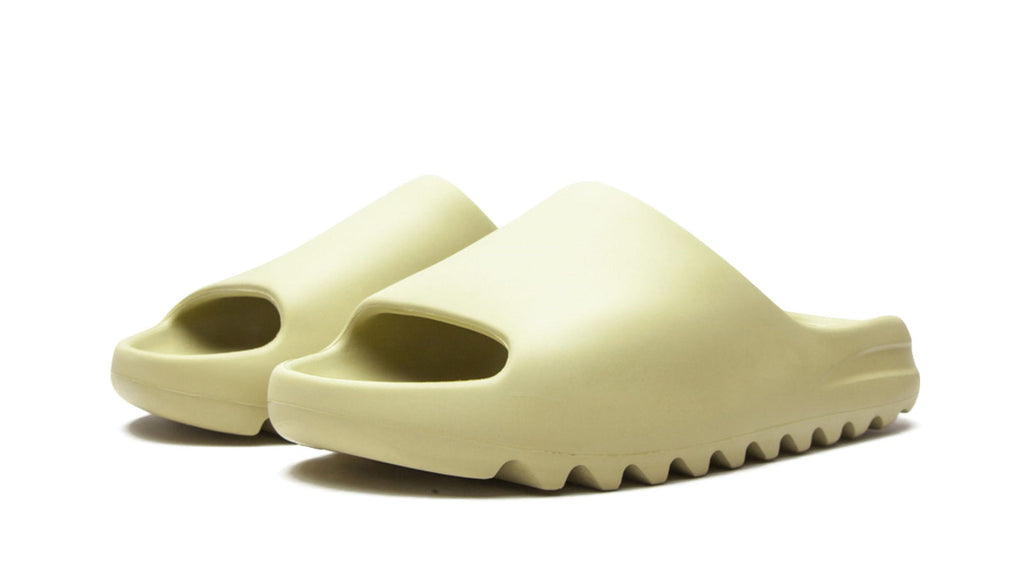 YEEZY SLIDE "Resin 2021" GZ5551