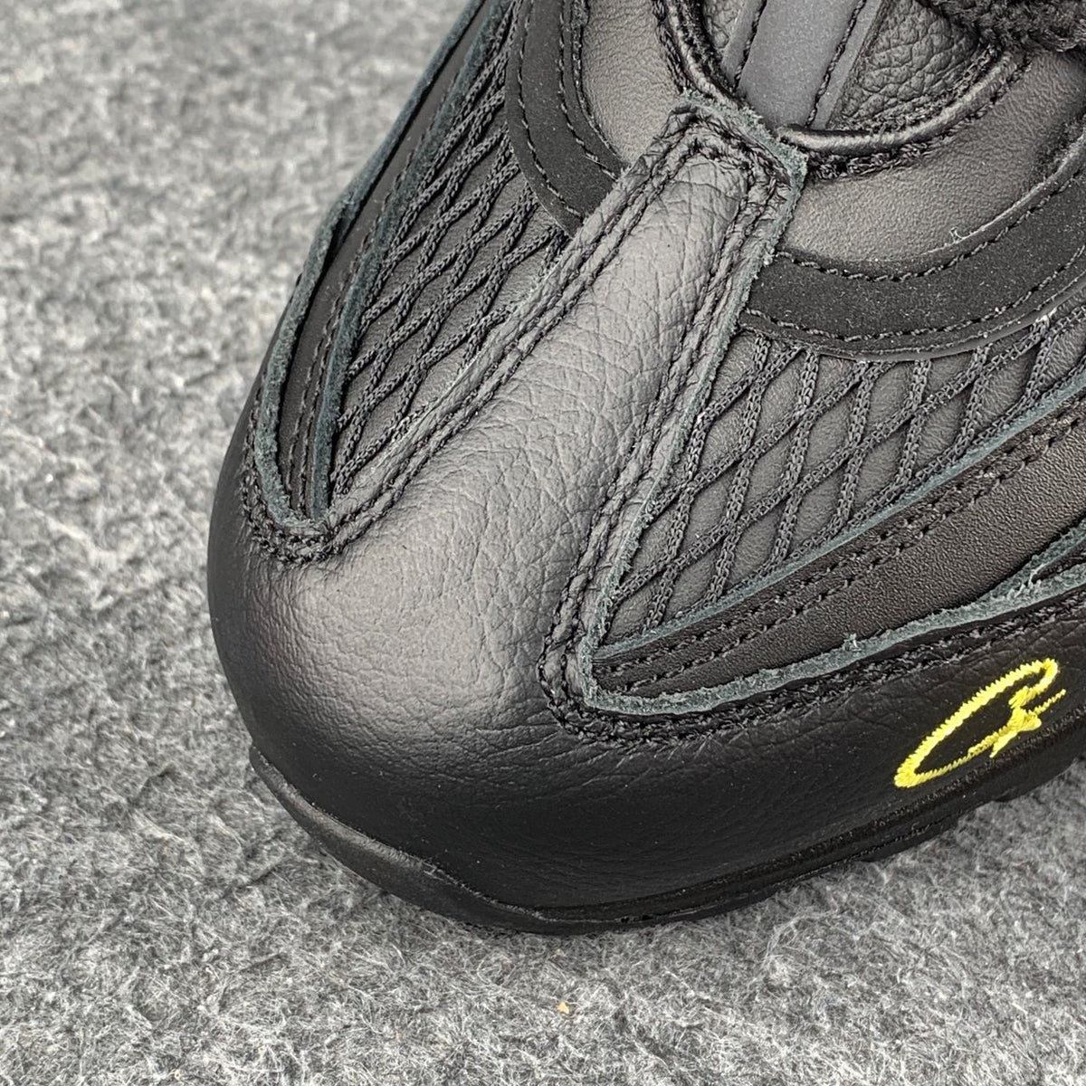 Corteiz x Nike Air Max 95 SP 'Honey Black’