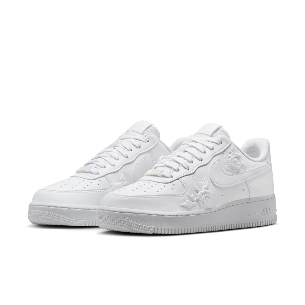 Womens Nike Air Force 1 '07 'White Roses' HF2016-100