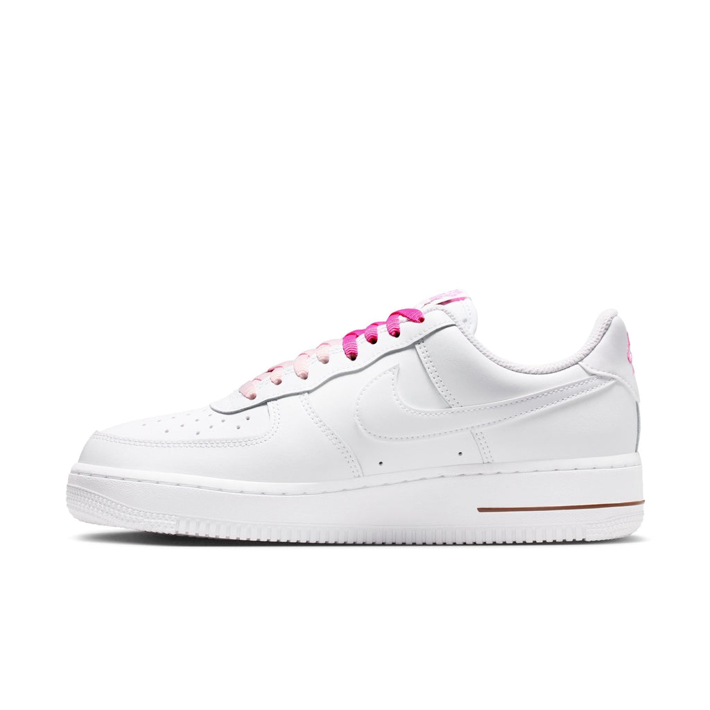 Womens Nike Air Force 1 '07 SE 'White/Pink' IF0498-102