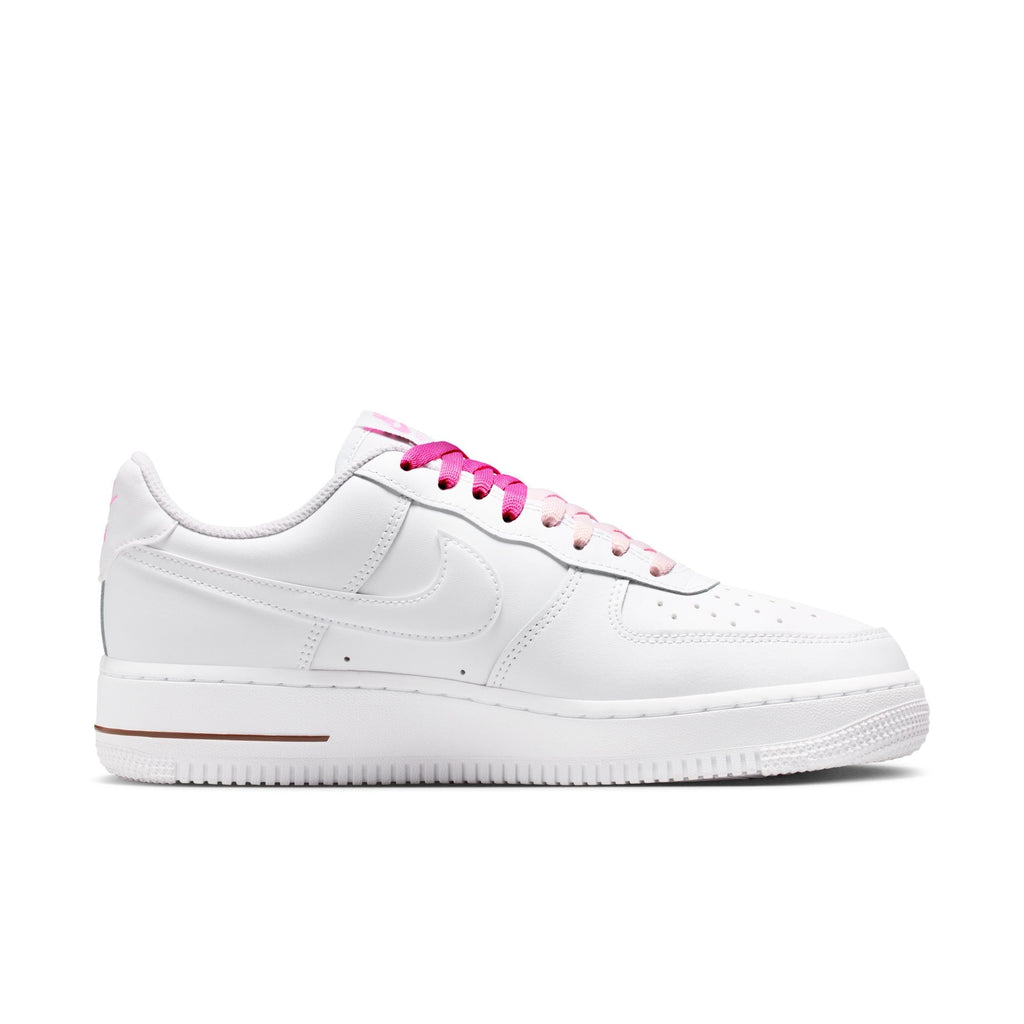 Womens Nike Air Force 1 '07 SE 'White/Pink' IF0498-102