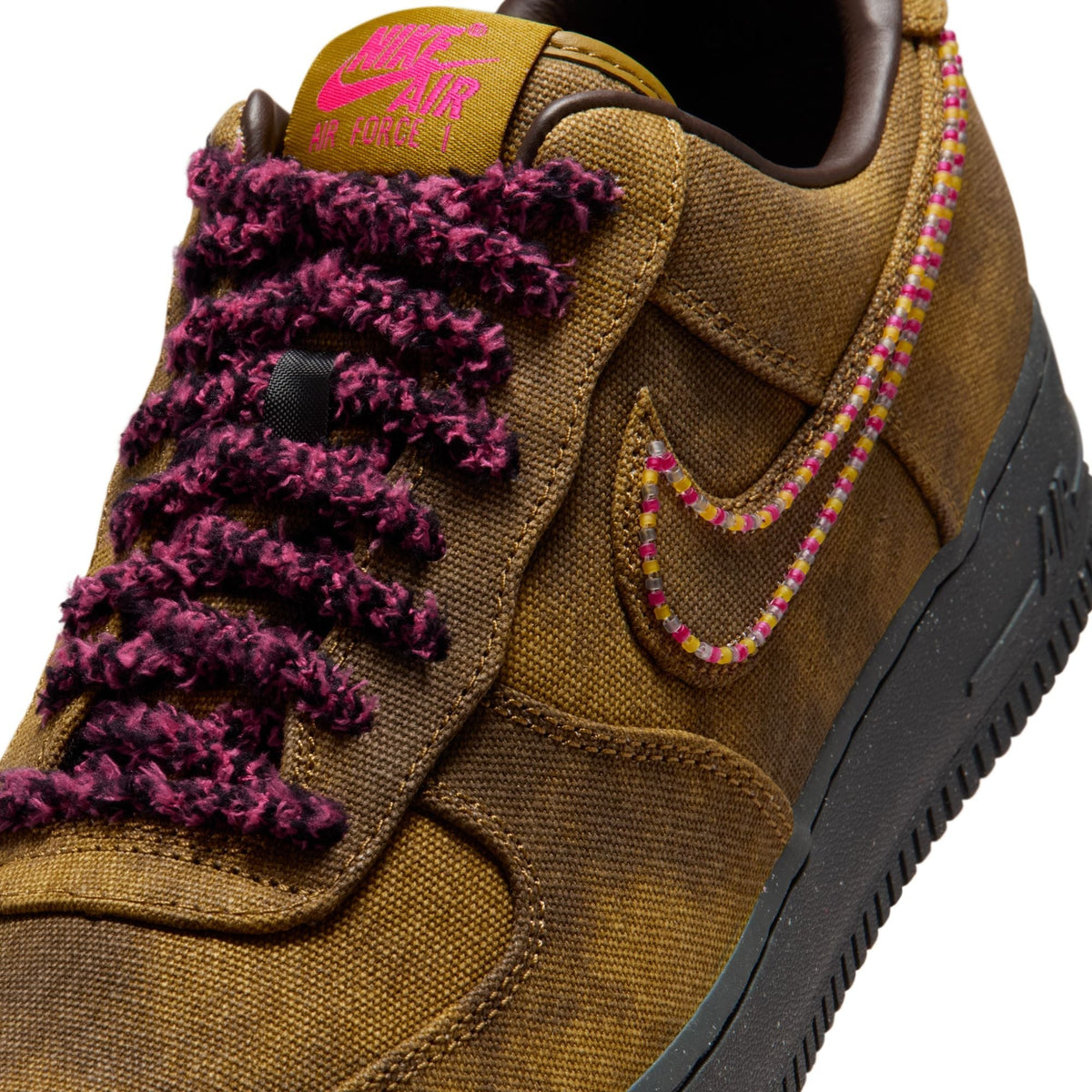 Nike Air Force 1 Low '07 QS 'Boucle Desert Moss Fierce Pink' IO4474-300