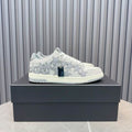 Amiri Stars Low Sneaker | White/Grey