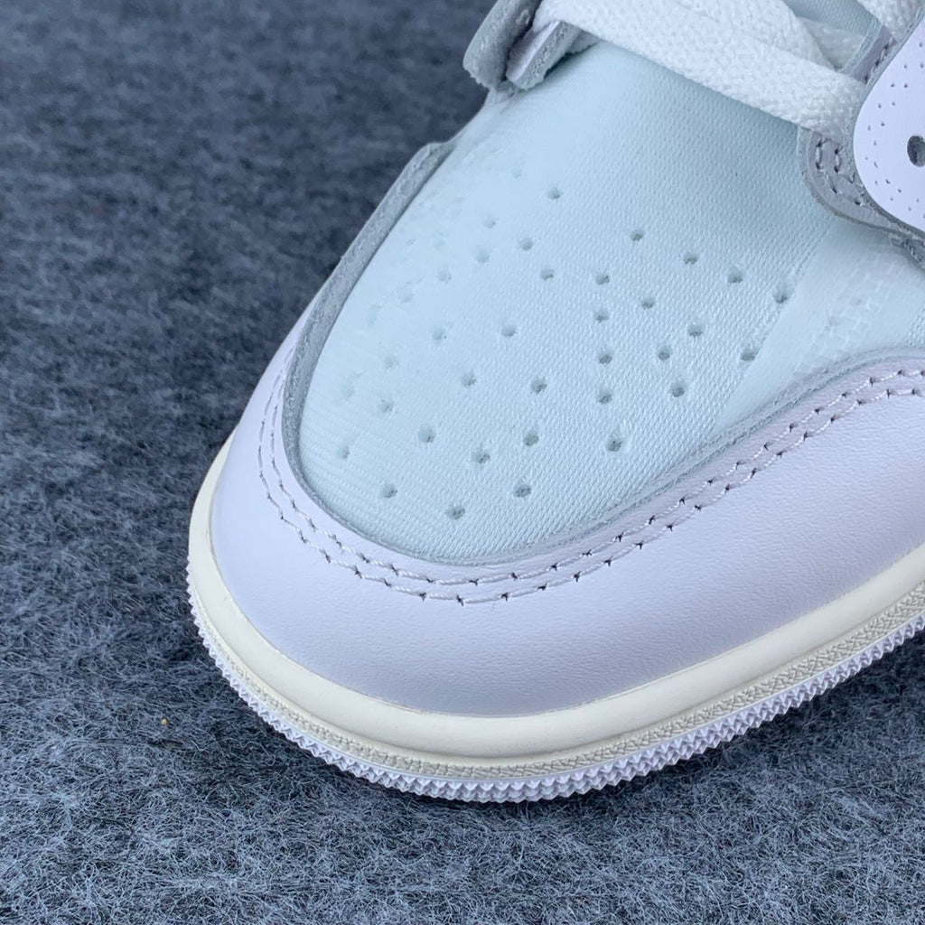 Virgil Abloh Archive X Air Jordan 1 High 'Alaska'
