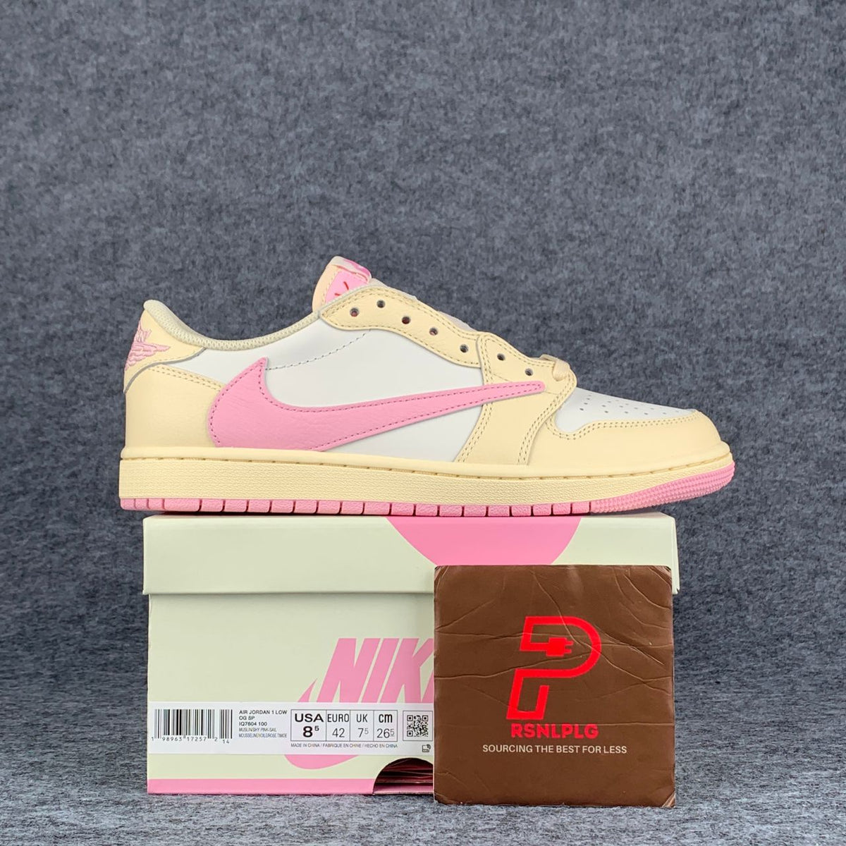 Travis Scott x Air Jordan 1 Low OG SP 'Muslin/Shy Pink'
