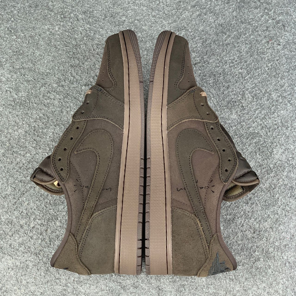 Travis Scott x Air Jordan 1 Retro Low OG SP 'Velvet Brown'