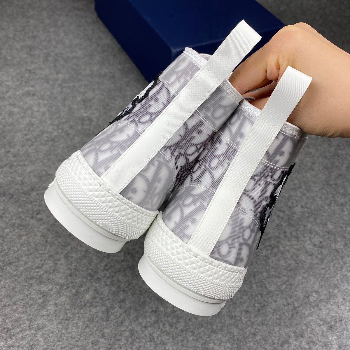 Dior B23 High Oblique - Shawn Bee Embroidery Patch'