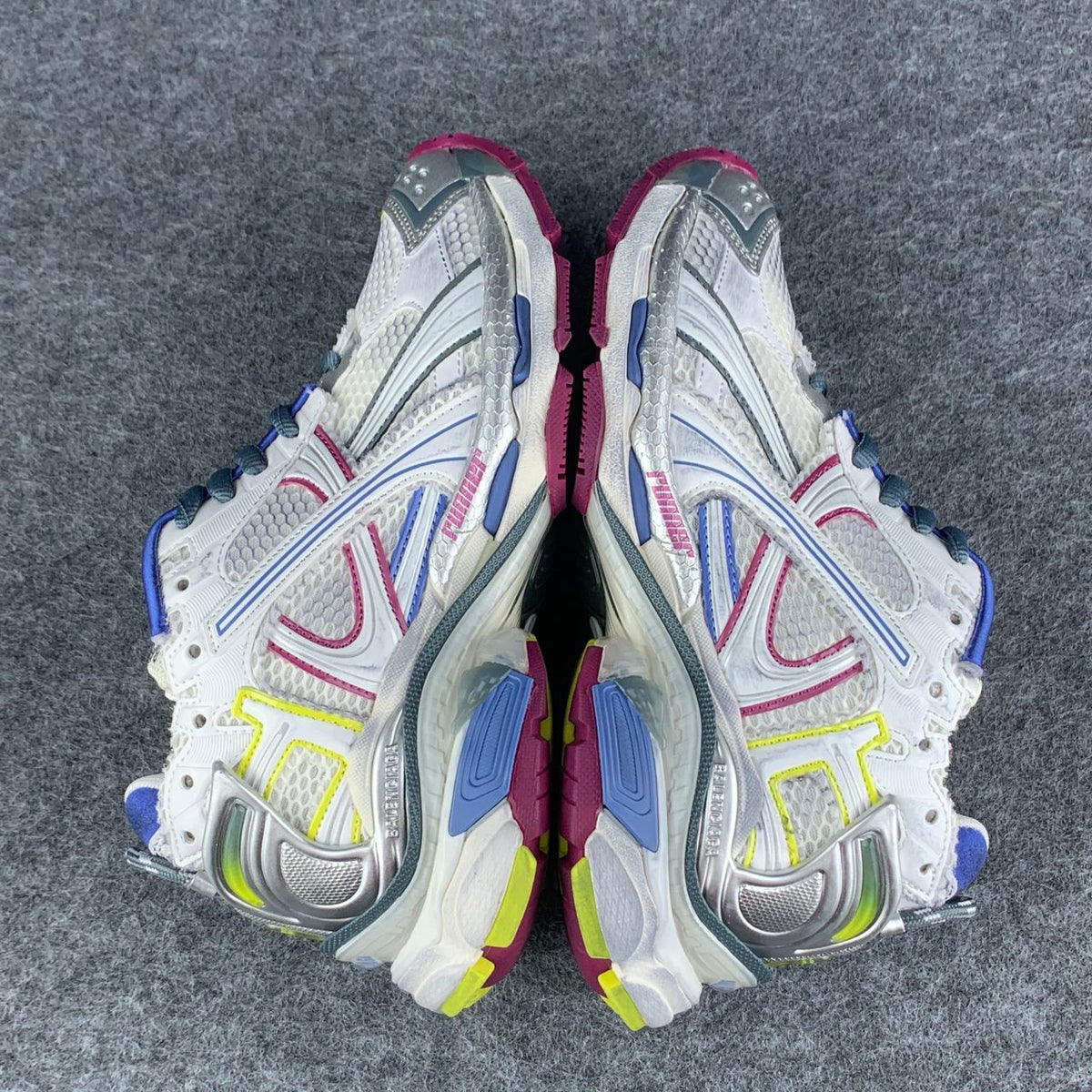 Balenciaga Wmns Runner Sneaker 'Worn-Out - White Purple Blue'