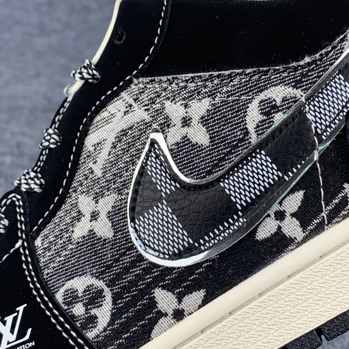 Custom Air Jordan 1 Low 'Noir Loom'