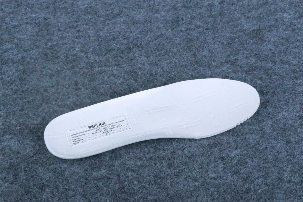Maison Margiela Replica 'Ghost Grey'