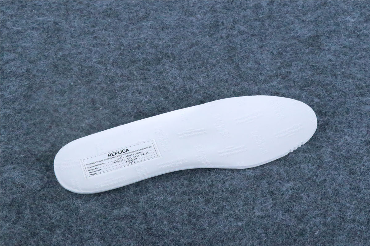 Maison Margiela Replica 'Ghost Grey'