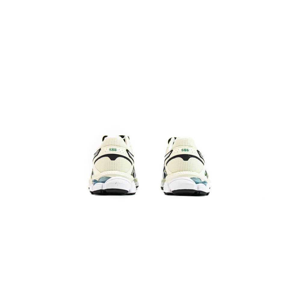 Gel-Cumulus 16 (Ivory/Pure Silver)