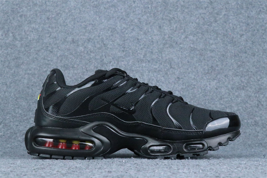 Nike Air Max Plus 'Triple Black'