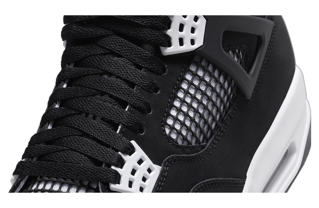 Air Jordan 4 White Thunder FQ8138-001