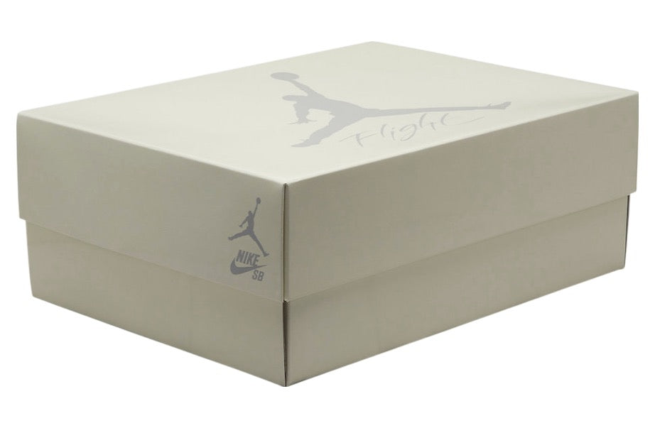 Nike SB x Air Jordan 4 Pine Green DR5415-103