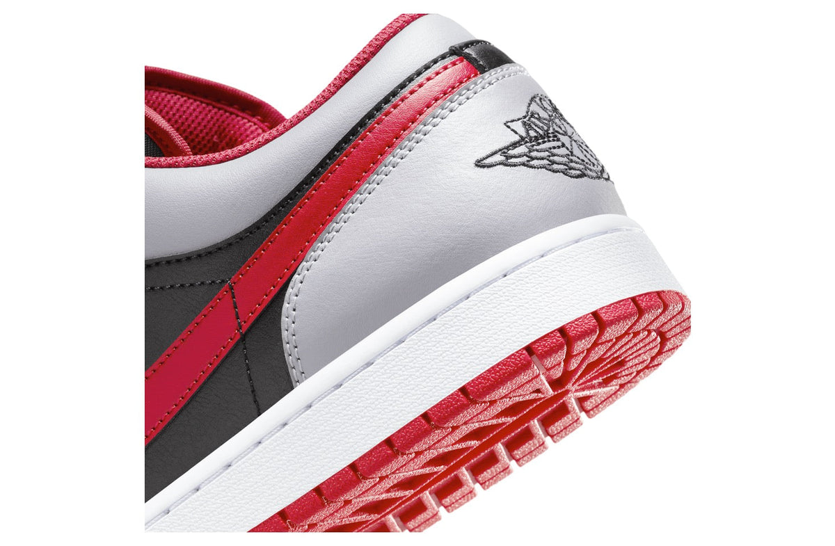 Air Jordan 1 Low Black / Cement Grey 553558-060