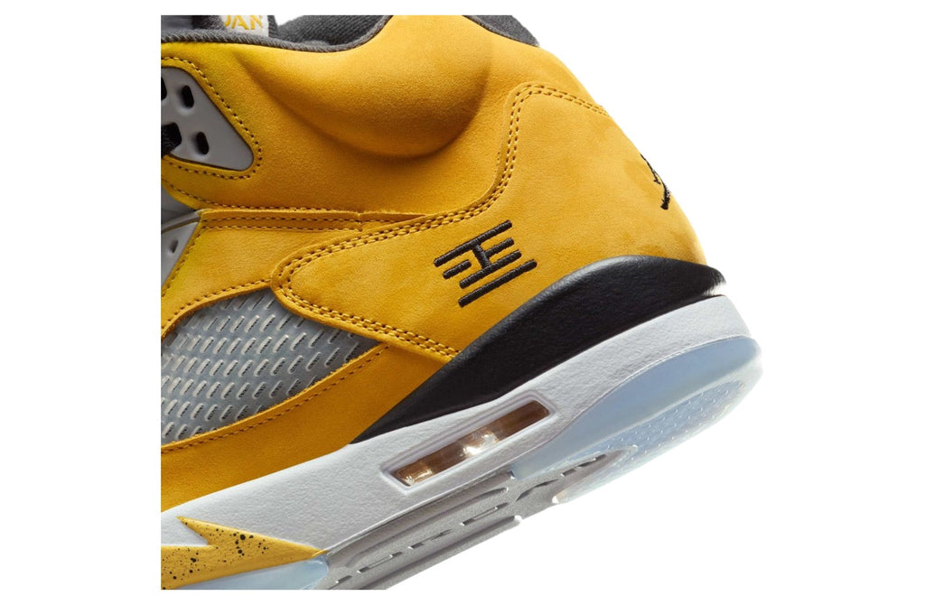 Air Jordan 5 Tokyo 2025 IO3372-700