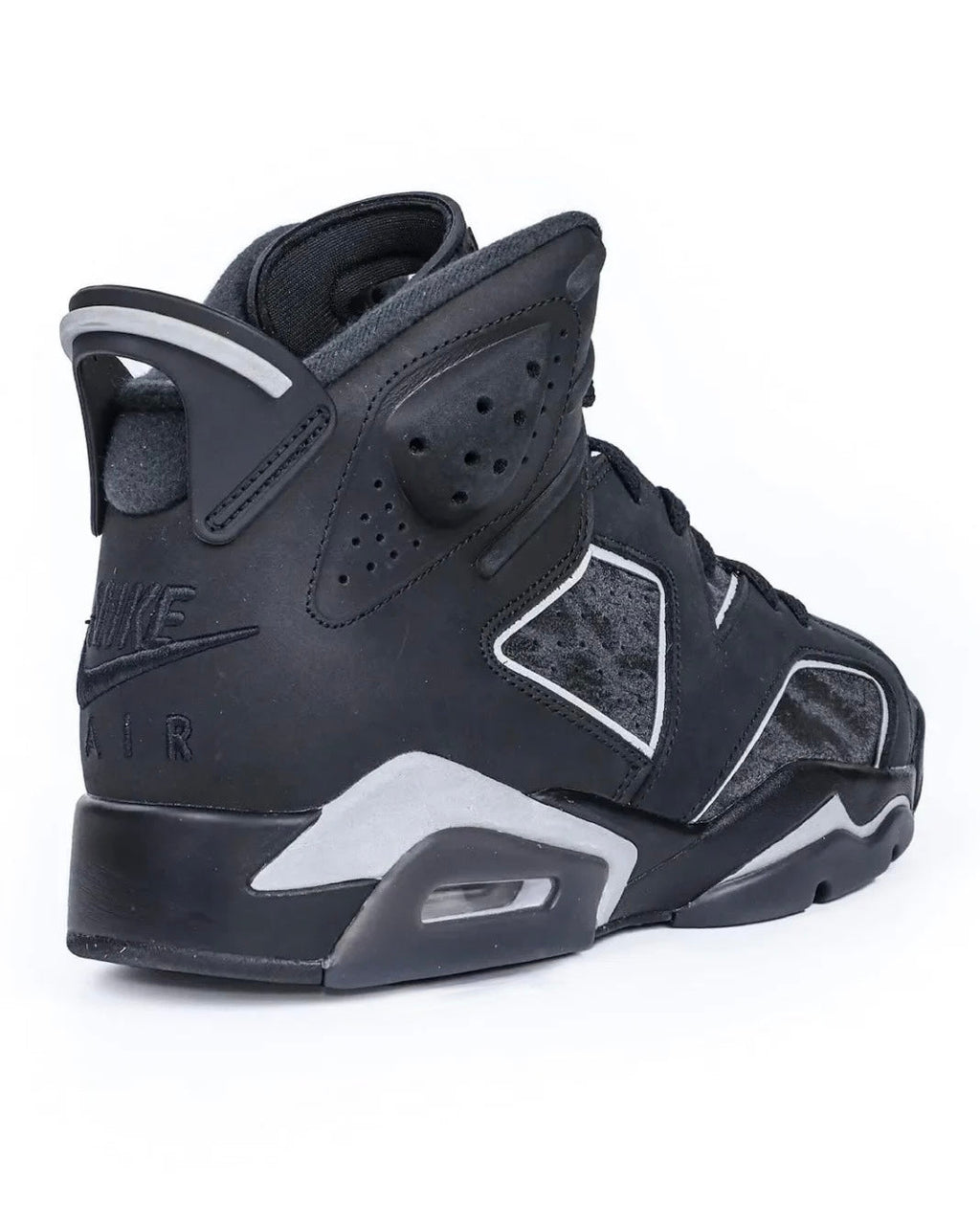Air Jordan 6 Retro Cap and Gown IR2266-010