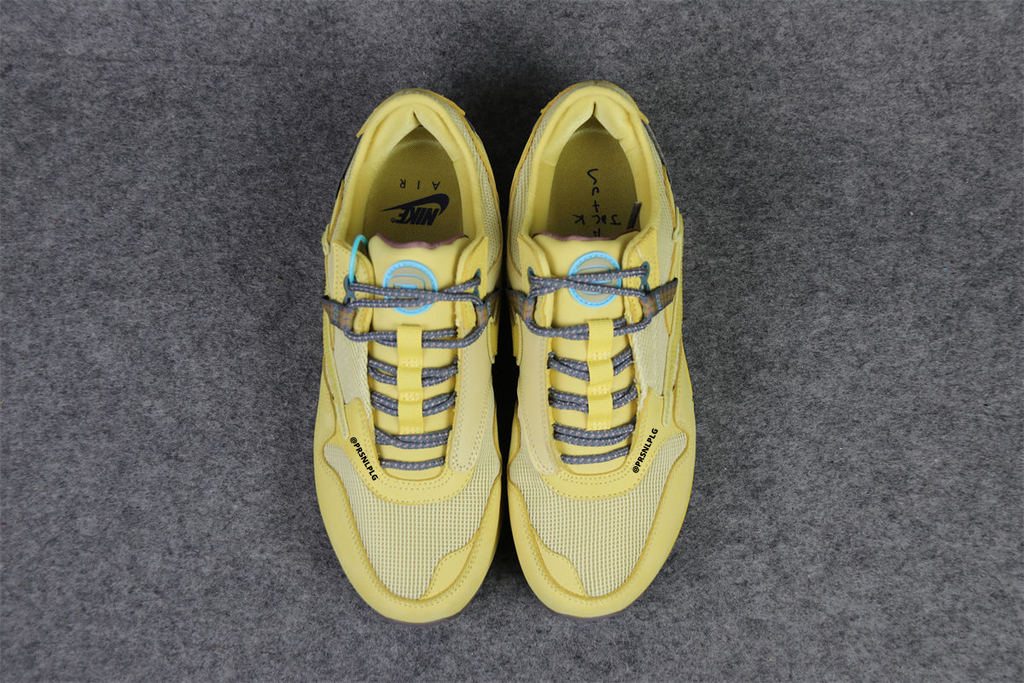 Travis Scott x Air Max 1 'Saturn Gold'