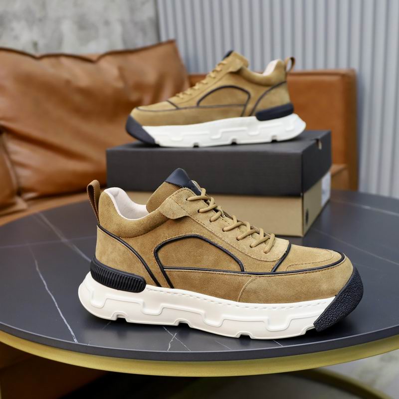 UGG Men's Chunky Runner Sneaker – Tan/Black
