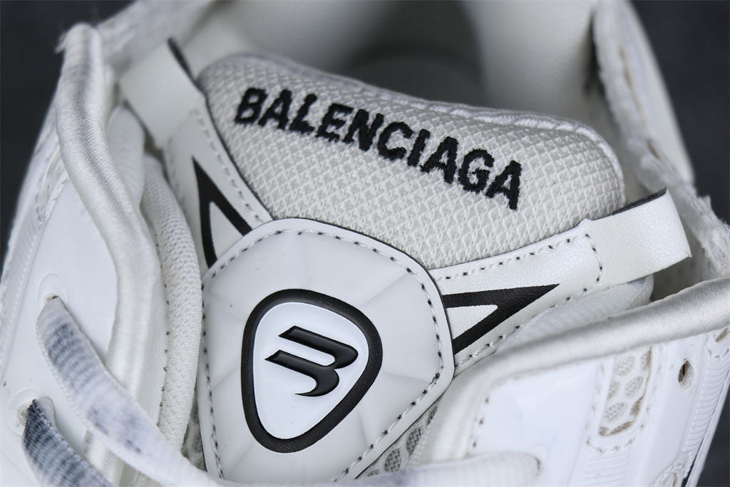 Balenciaga Wmns Runner Sneaker 'Graffiti - White Black'