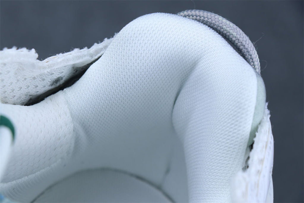 Balenciaga Wmns Runner Sneaker 'Worn-Out - White Green Blue'